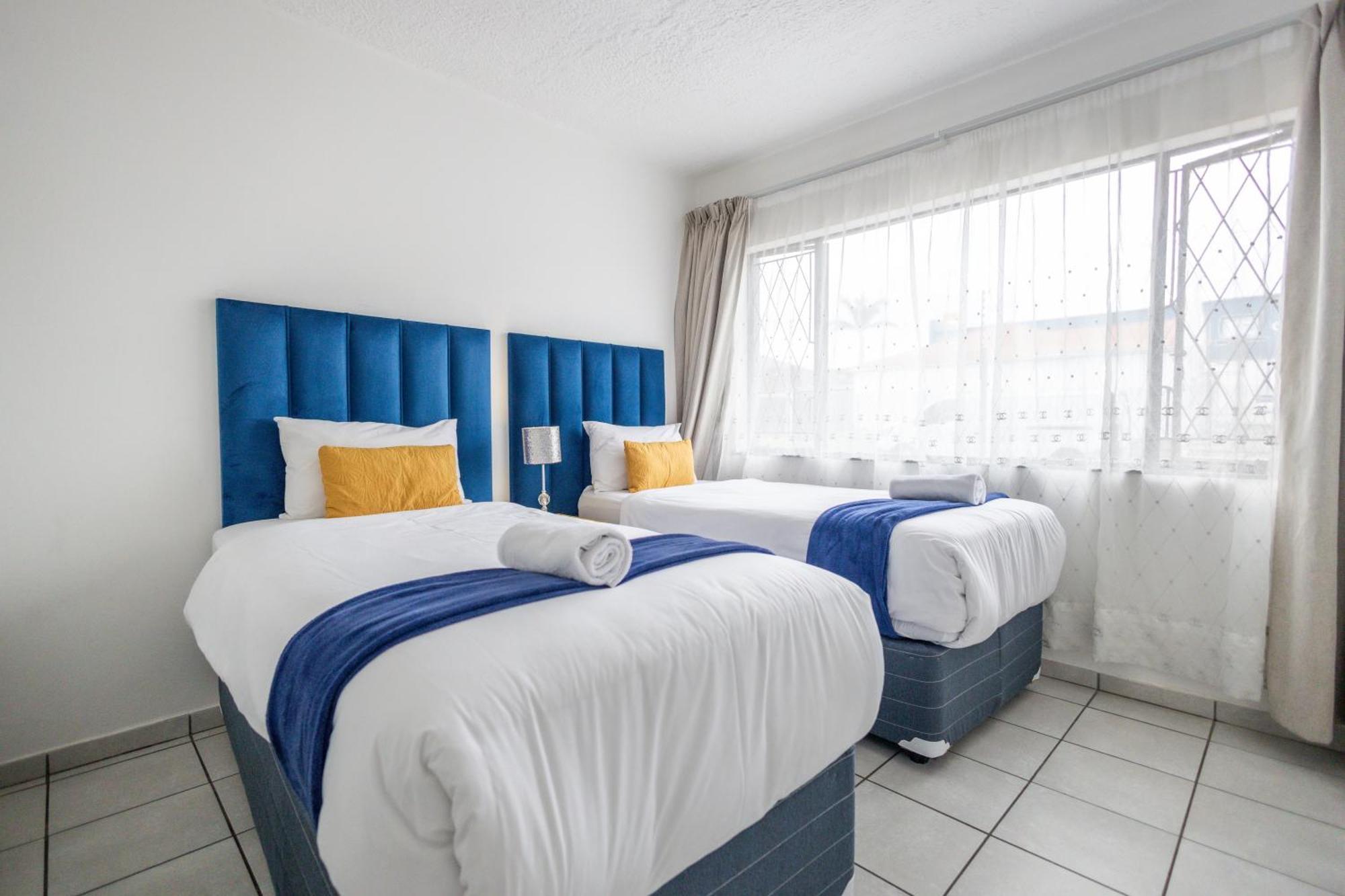 Safi Luxury Apartment 2 East London Ngoại thất bức ảnh